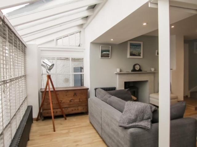 The Cottage , Newton Ferrers Екстериор снимка