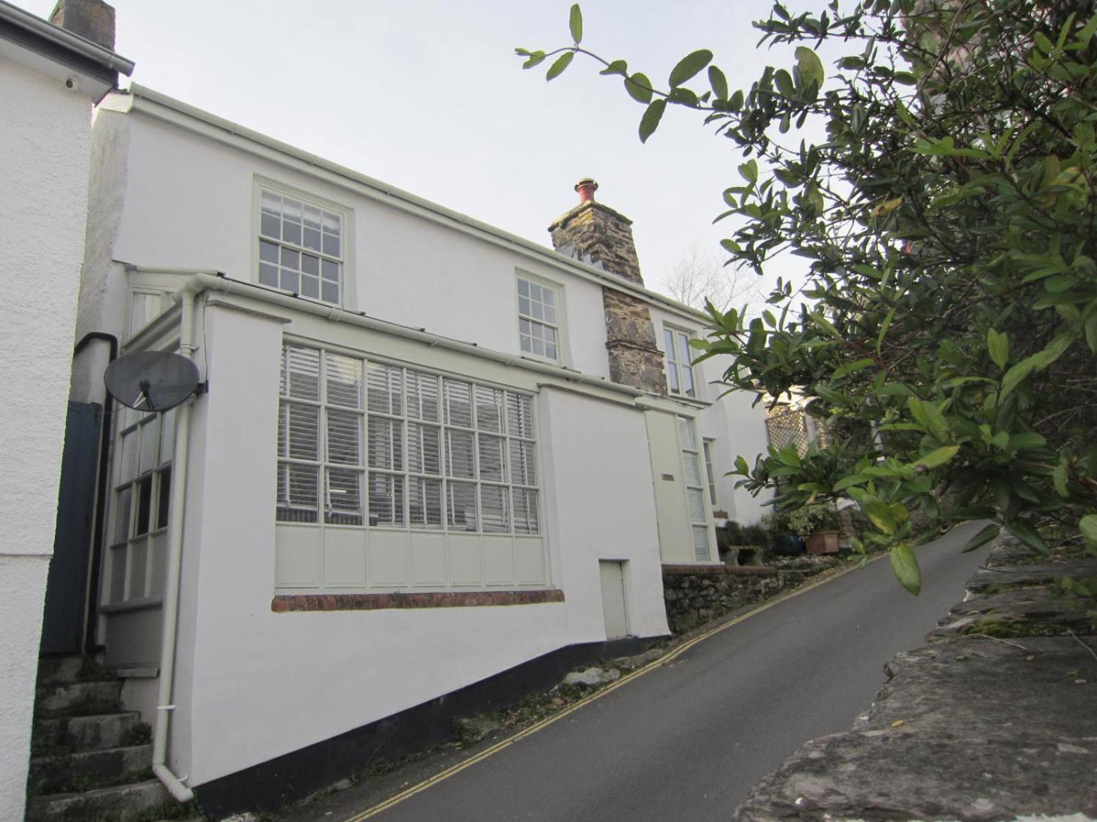 The Cottage , Newton Ferrers Екстериор снимка